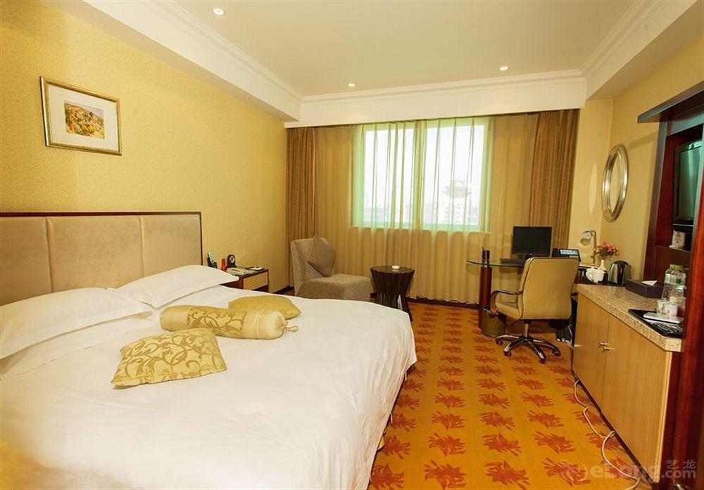Beijing Zhongyu Century Grand Hotel Exterior photo
